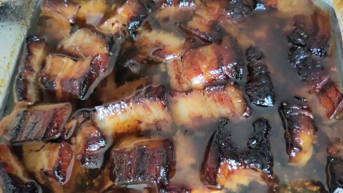 slices of braised pork belly